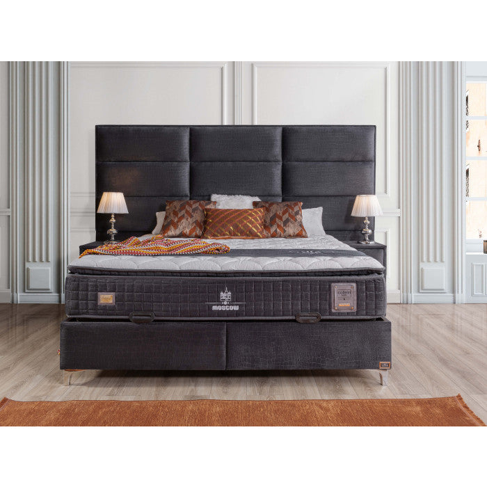 Ensemble de lit coffre 180x200 en velours gris avec un matelas à ressorts ensachés 7 zones de confort de la collection MOSCOW